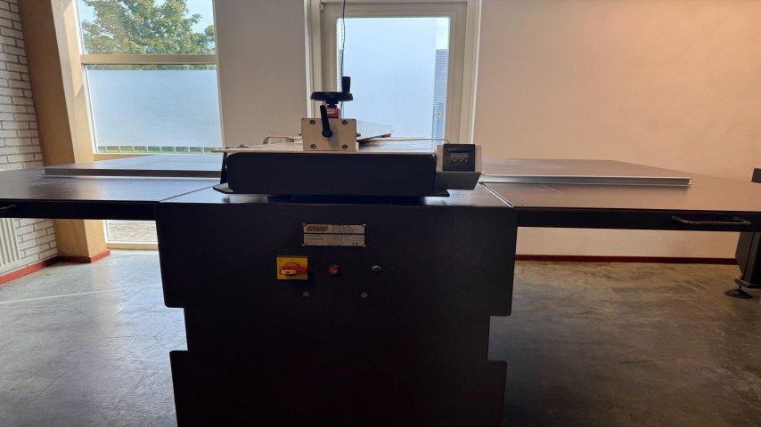 Autobox , SC 360 Cartoon Cutting machine 